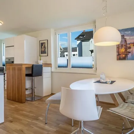 Sunny Appartement Brégence