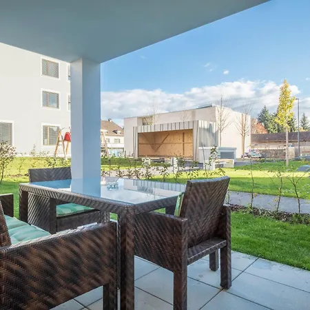 Sunny Apartment